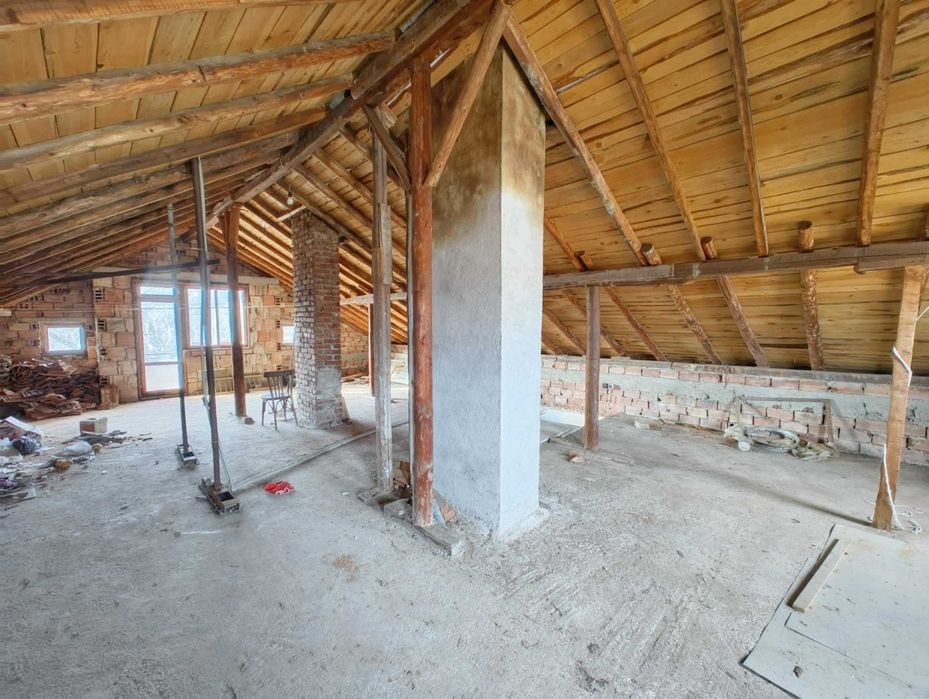 Продаваме имот с къща - с. Богомилово