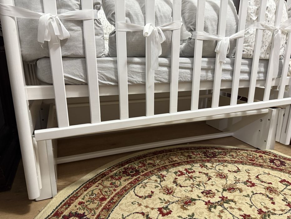 Кровать детская.