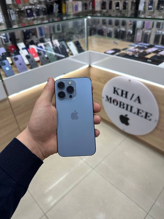 Iphone 13 pro.      .