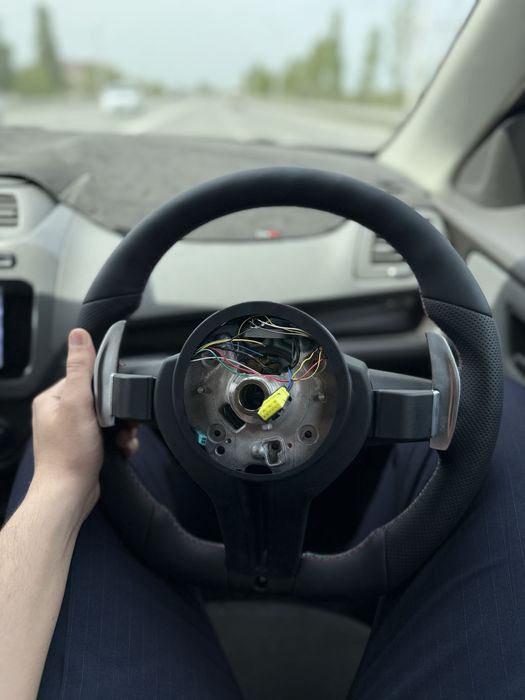 Бмв руль !! Аирбак рабочий в наличии bmw rul