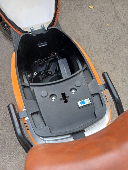 Продам электроскутер 800watt после дтп