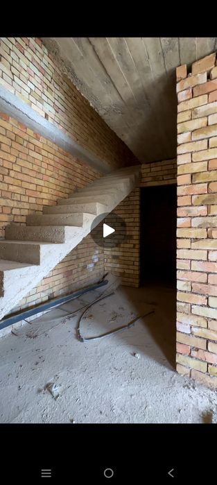 Учкахрамонда каробка котеж