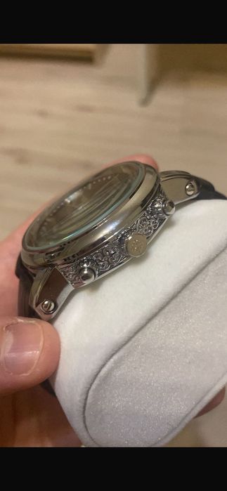 Механические наручные часы