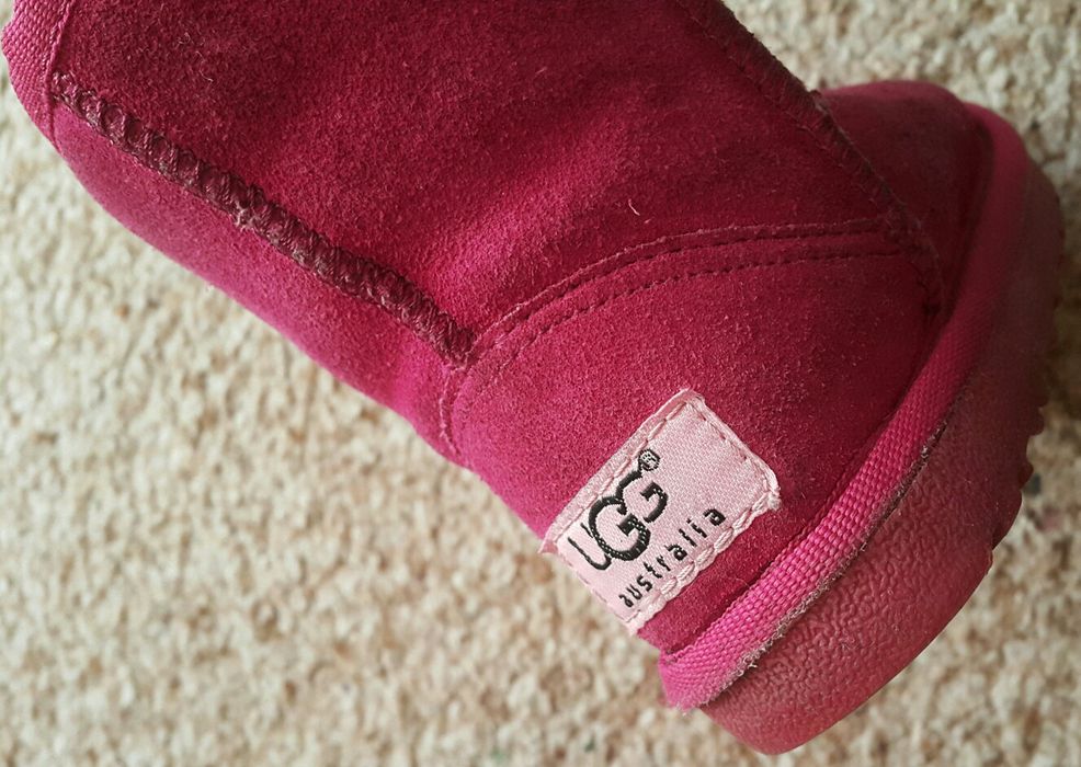 Обувь для девочки 25 -26-28 размер