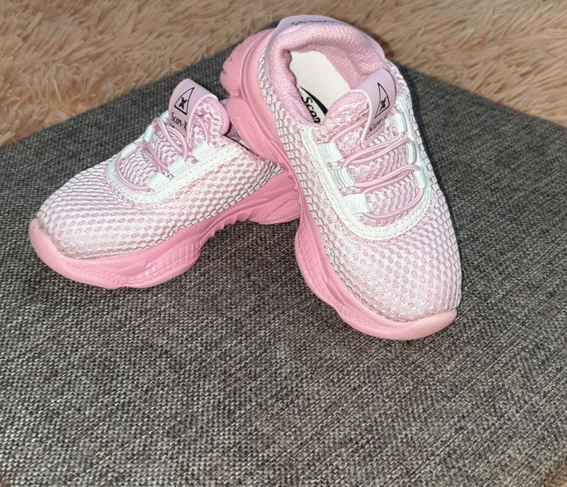 Обувь для девочек всё по 3000