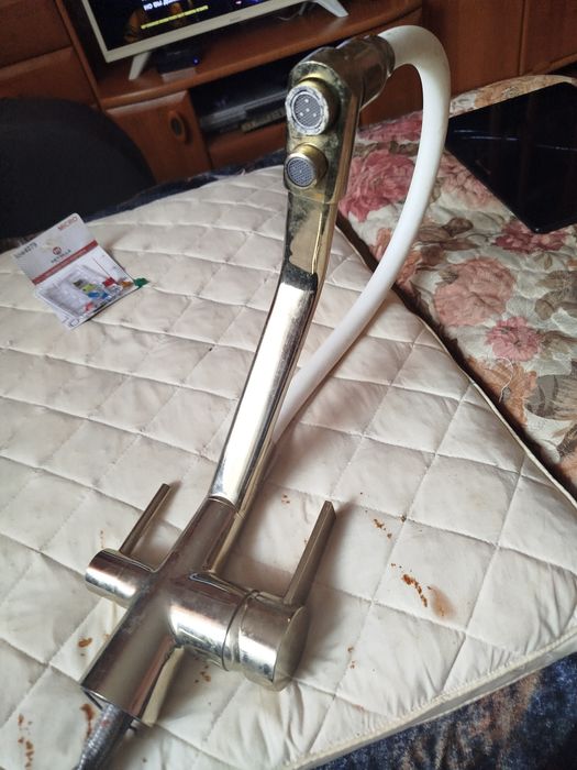 Продается смеситель.