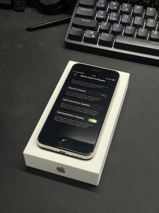 iPhone SE 2022 (3rd Gen) 128 GB