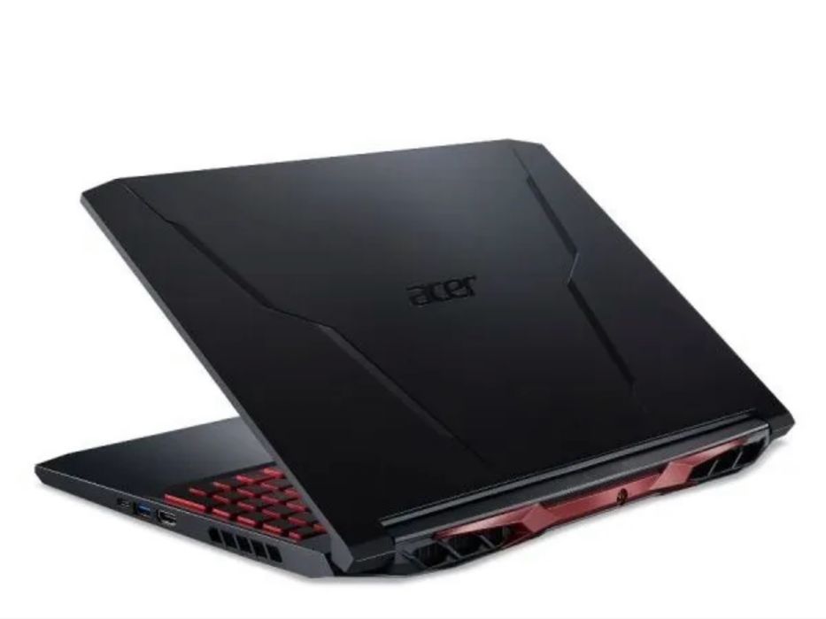 Ноутбук Acer Nitro 5 в идельном состояние