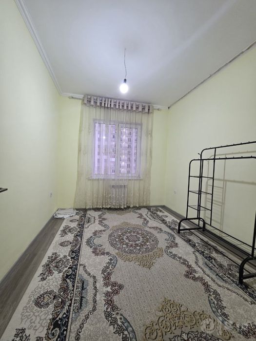 Срочно сдаються 3х комн кварт в Самаркан в массиве Карасув Мотрид