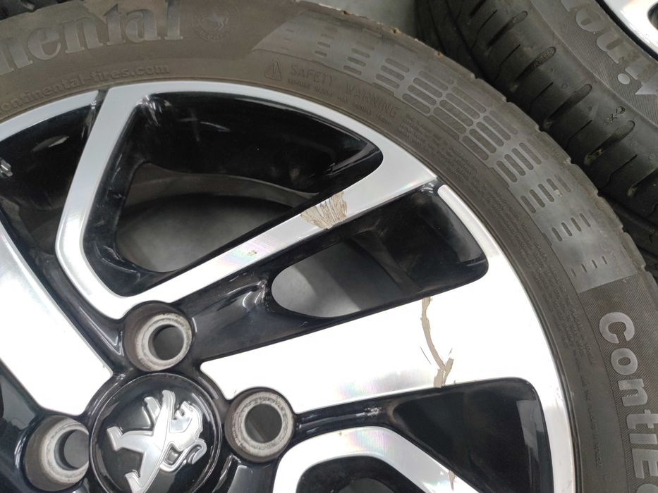 Джанти с Гуми - Peugeot 108, Citroen C1, Toyota Aygo
