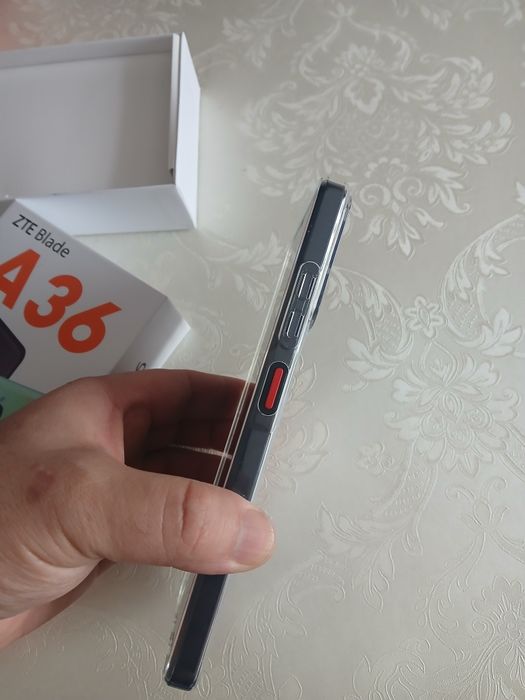 Продам телефон ZTE A 36 Blade