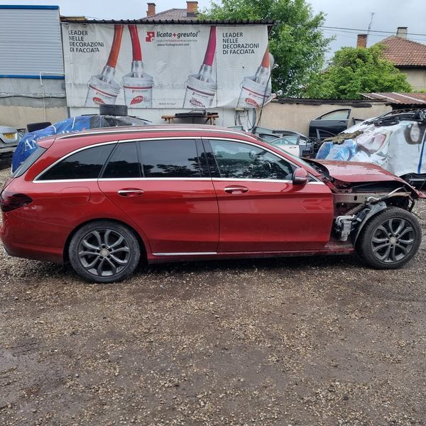 Mercedes C220 W205 фейслифт комби 2021г. на части 46000км.