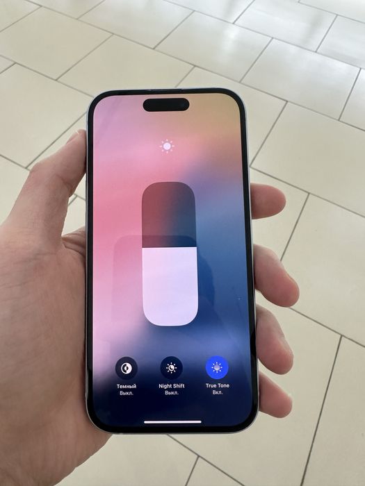 iPhone 15 128GB в хорошем состоянии