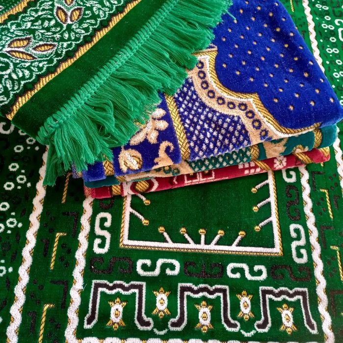 Жайнамаз бен тасбихтар