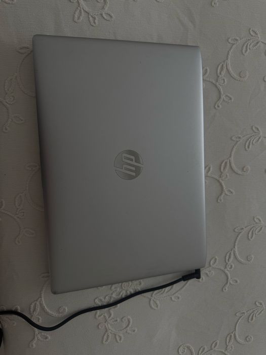 Notebook hp core 3 zaryadkalari bilan