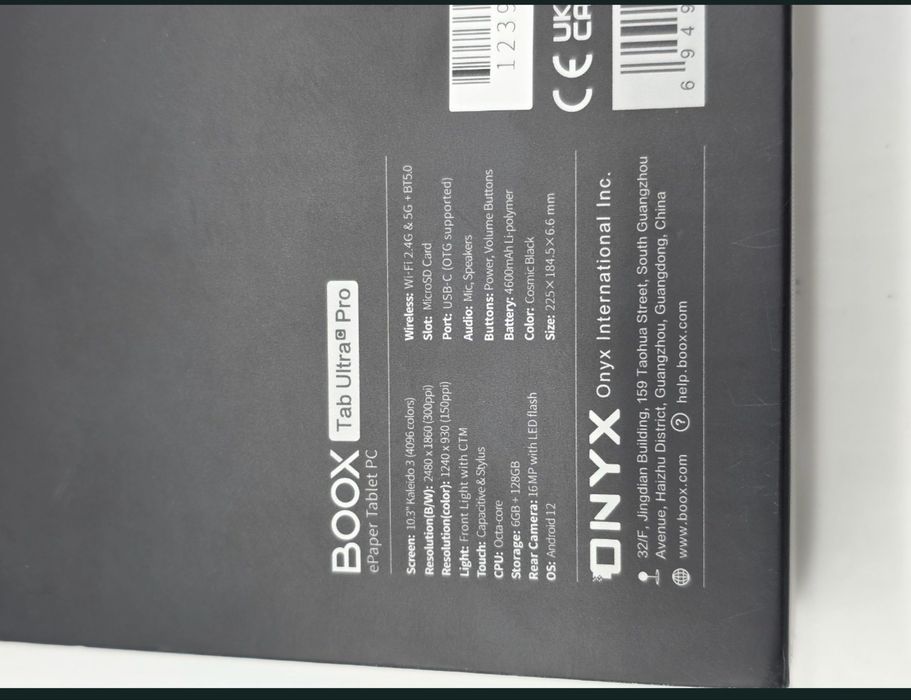 boox tab ultra - cu husa si cu tastatura separat