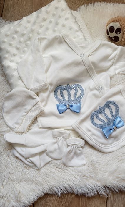 Комплекти за изписване на новородено бебе