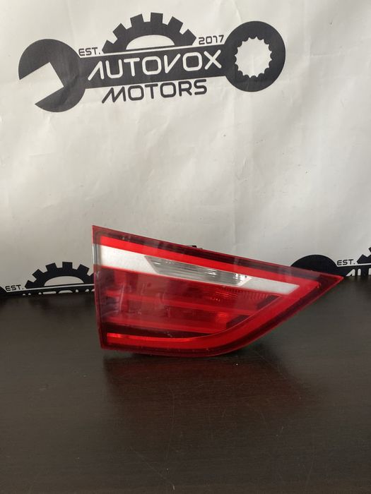 Stop stanga pe haion Bmw F46