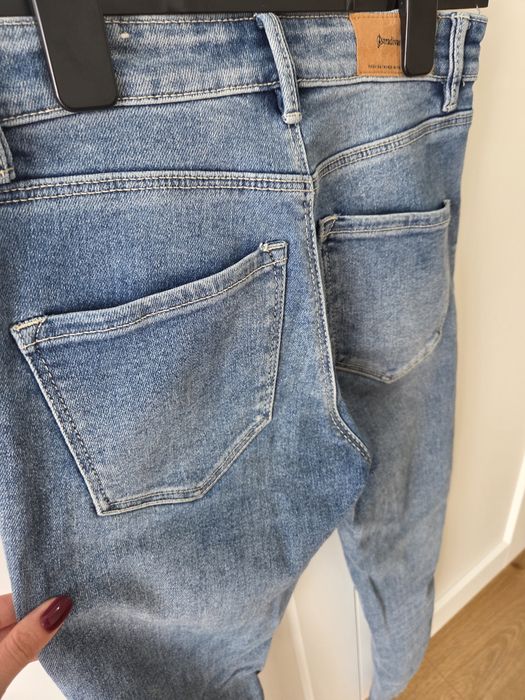 Blugi skinny cu talie joasă