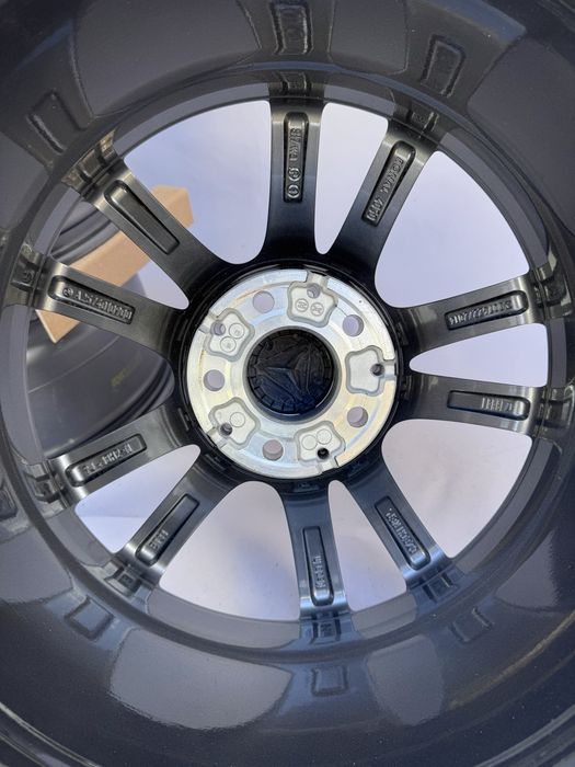 Нови ! Оригинални джанти 18 цола Mercedes