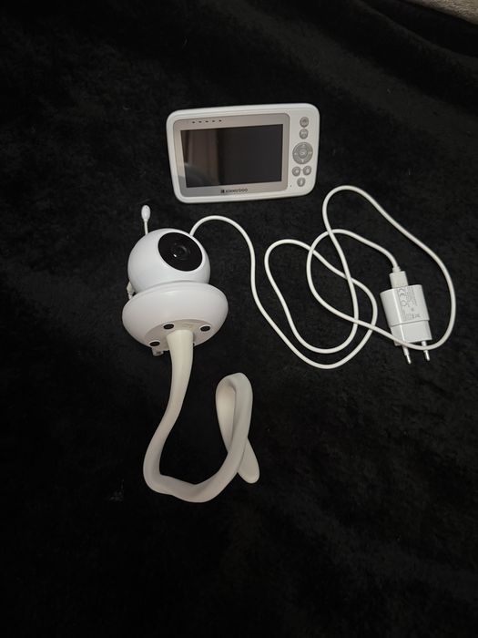 Бебефон kikaboo много запазена