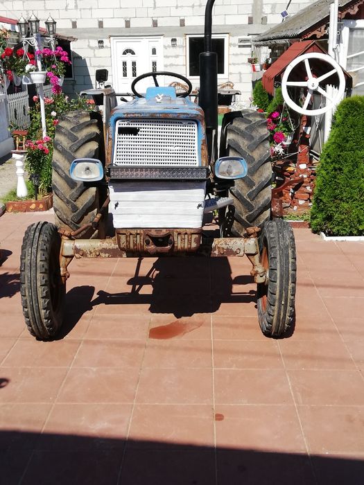 De vânzare Landini 6000