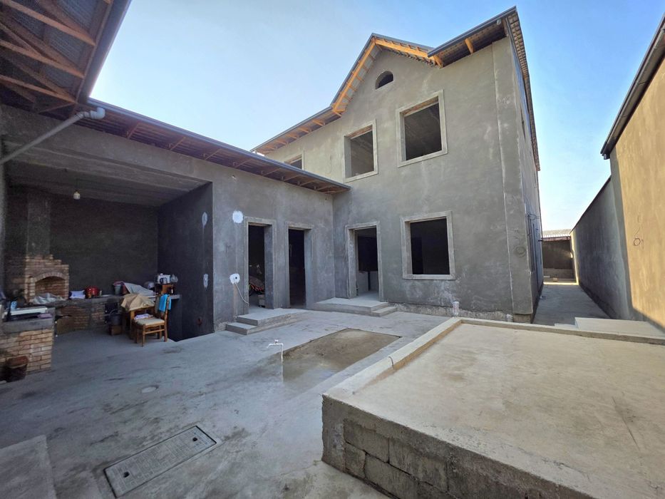 Ок арик масжид ёнида хонадон сотилади