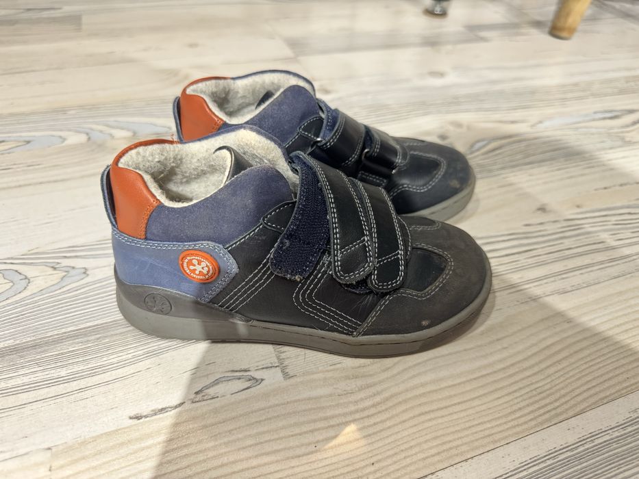 Продам димессезонные ботинки для мальчика, 29р