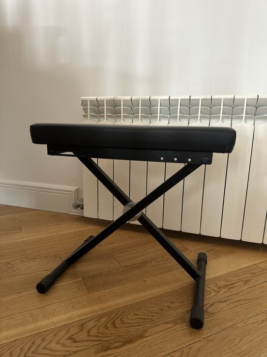 Стул для фортепиано