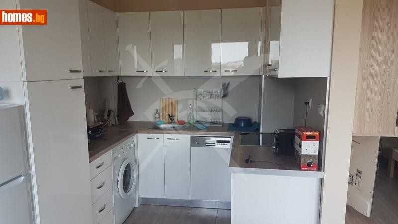 Дава се под наем Тристаен апартамент в Пловдив, Съдийски - 104 кв.м за 600 € - Снимка #1