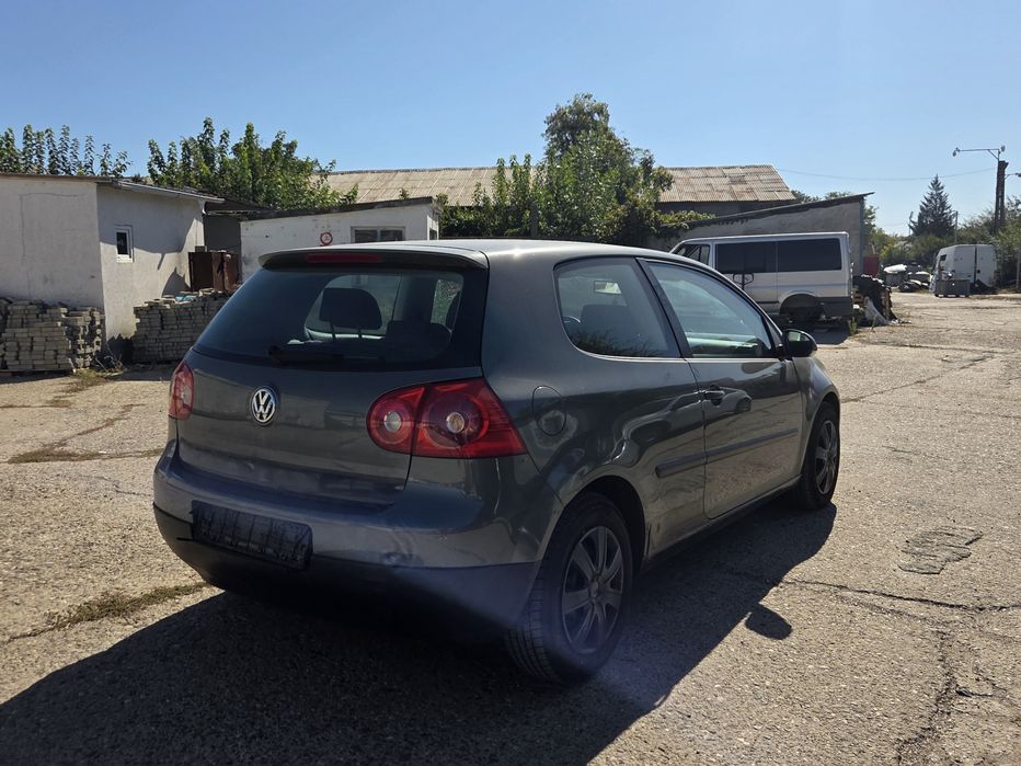 VOLKSWAGEN Golf 2006 — imagine 3
