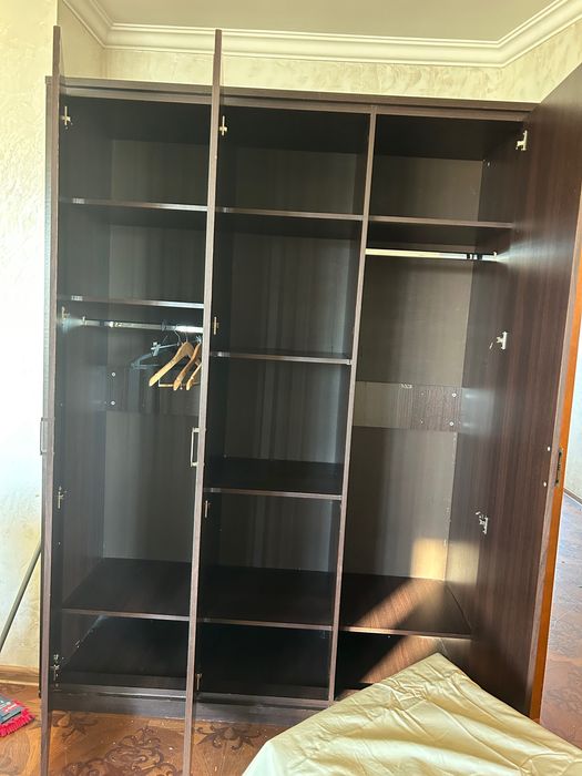 Продам шкаф в хорошем состоянии