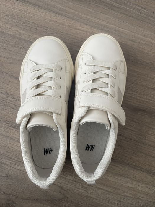 Adidasi albi unisex copii