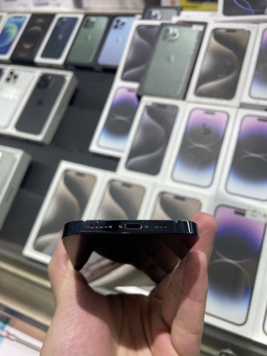 iPhone 12 pro 256 dual sim