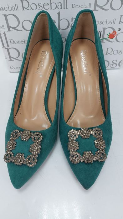 Женская вечерняя обувь