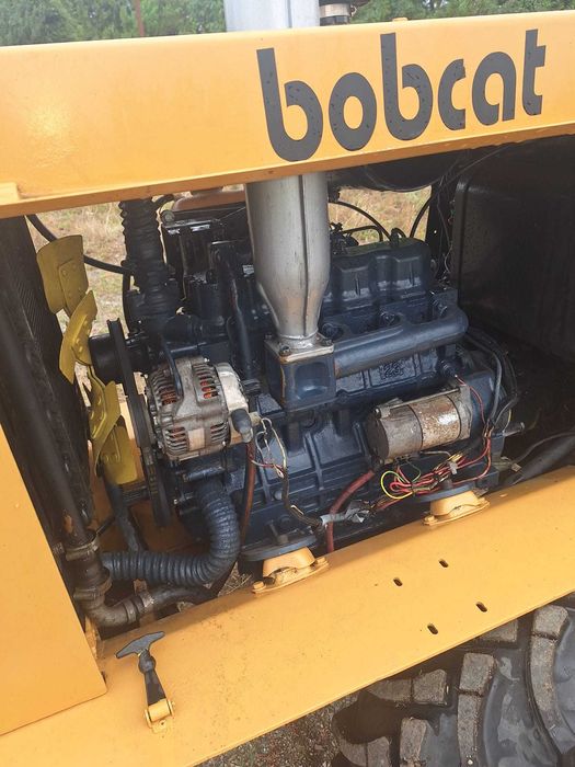 Vand / Inchiriez Freza Asfalt BOBCAT TC-180