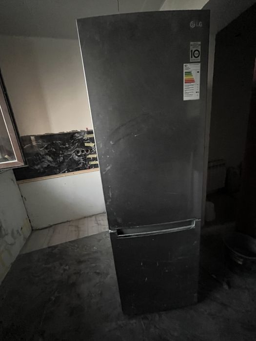 Холодильник LG smart inverter compresser A+