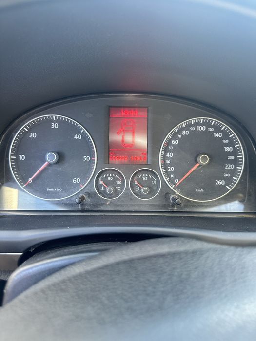 Vand touran 2.0 TDI