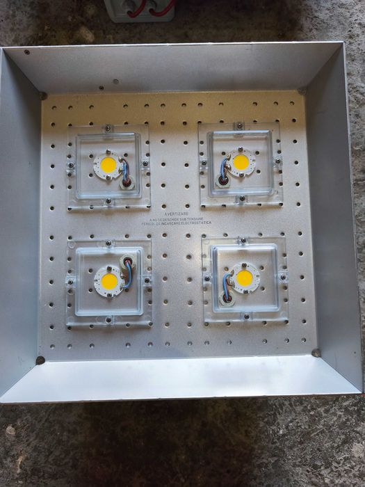 Proiectoare/Lampi led