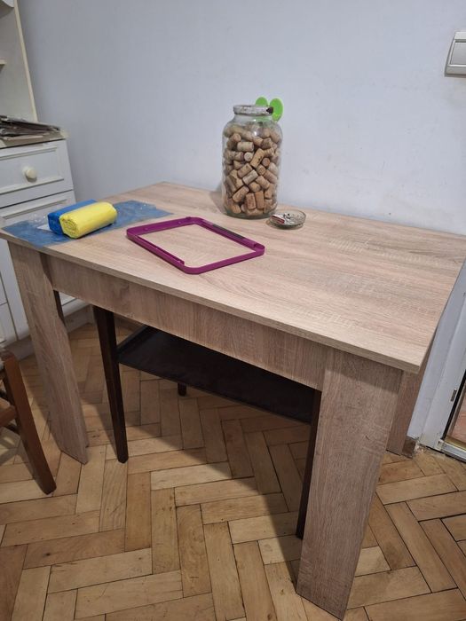 Vând piese mobilier nou, stare foarte bună, prețuri negociabile