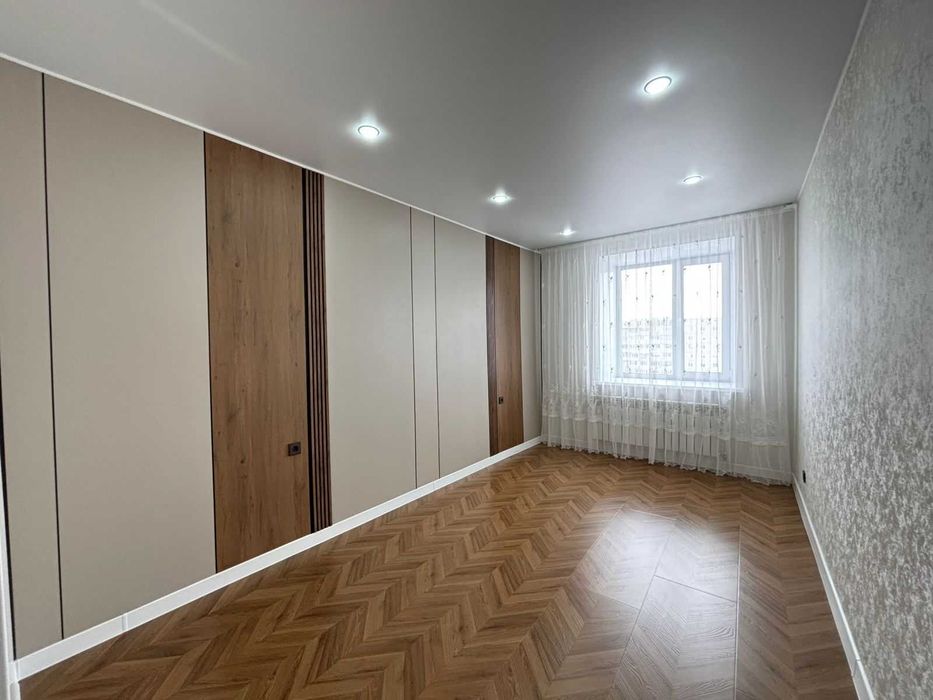 продам евро 3 комн квартиру