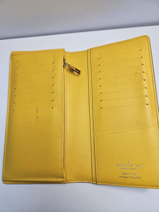 Louis Vuitton Brazza Cartera Damier Pop Amarillo оригинален портфейл
