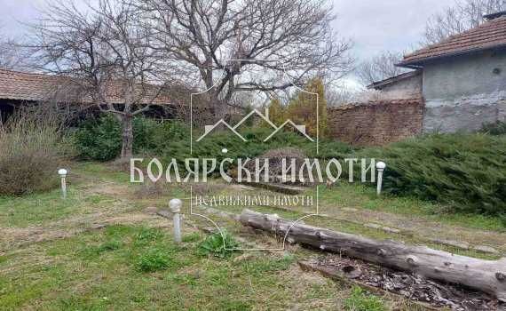 Едноетажна къща в с.Велчево