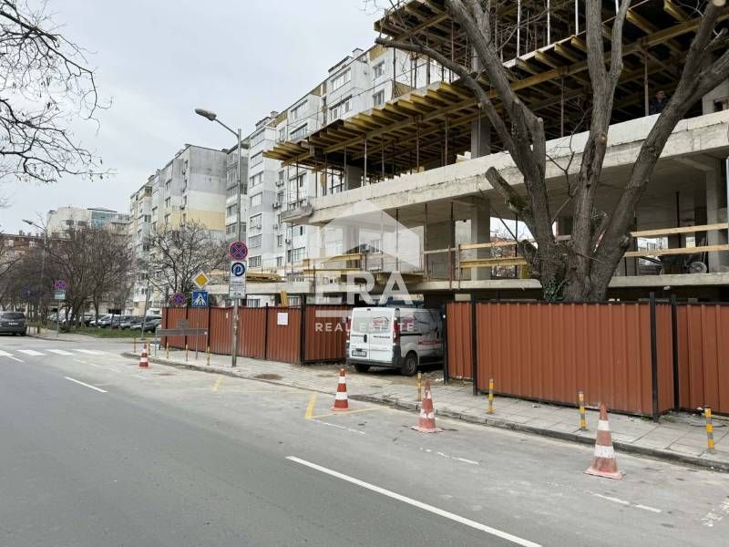 Двустаен апартамент за продажба, в новострояща се сграда с Акт 14, в р