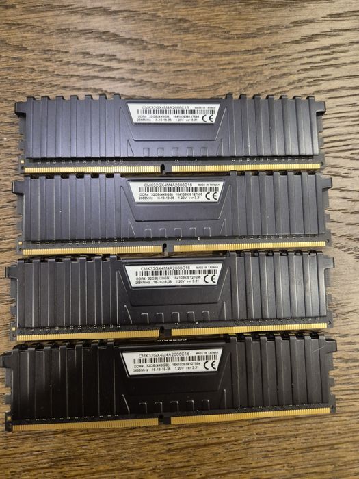 Corsair Vengeance LPX, DDR4 4x8 gb 2666mhz