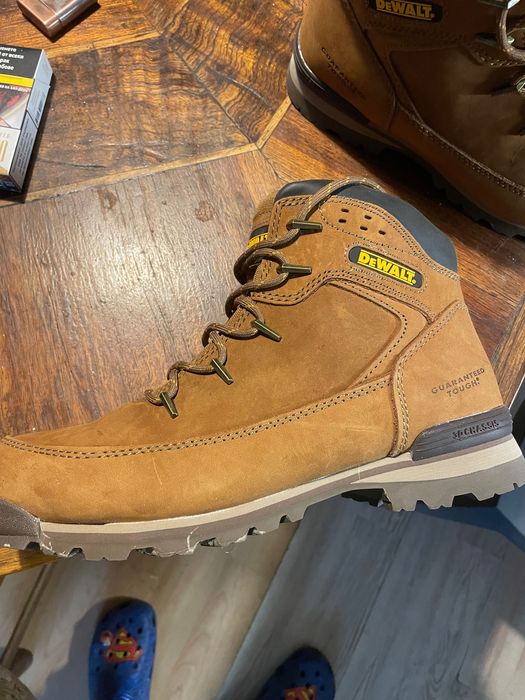 DE WALT safety boots работни ботуши номер43