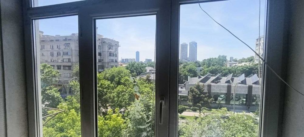 Продается СРОЧНО 1/5/5 ул Мирабад 36 кв2 ор-р Гостиница Россия (RV)