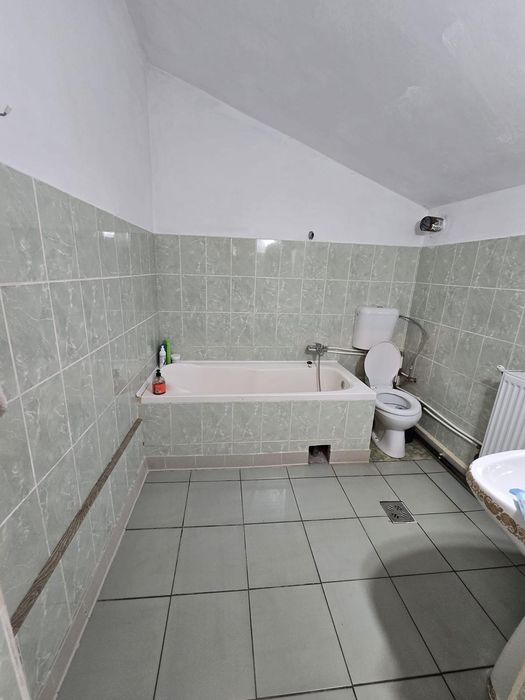 Vând Casă  Băbana teren 2450mp