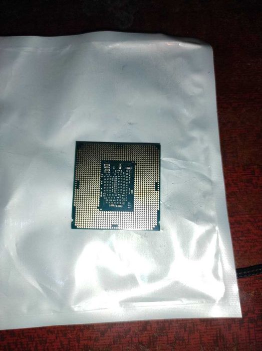 kompyuter toshlari sotiladi