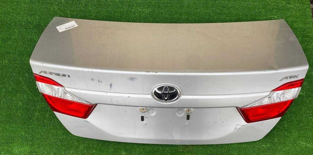 Крышка багажника на тойоту камри 50